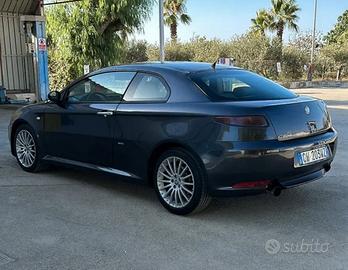 Alfa GT 1.9  jtdm '03