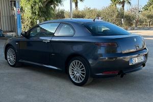 Alfa GT 1.9  jtdm '03