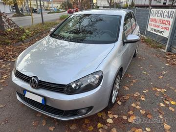 VW Golf 1.6 TDI 5p. Highline neopaten garanzia 12 