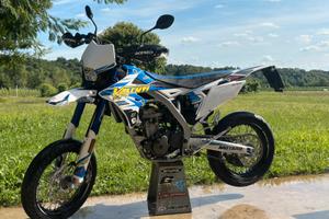 Motard 125