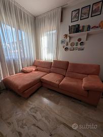 Divano ad angolo arancione