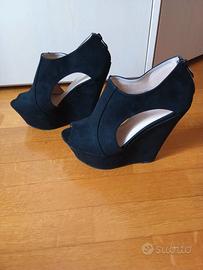 SCARPE NERE IN CAMOSCIO