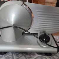 Affettatrice elettrica