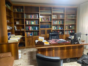Libreria in legno noce nazionale