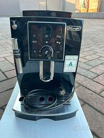 Macchina caffe de longhi  ecam 23.125 b