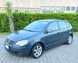 Volkswagen Polo 1.4/80CV TDI 5p. Sportline