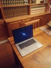 MACBOOK PRO 2.6GHz CORE i7 15'' 16GB RAM 500GB SSD