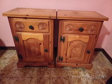armadietti rustici in legno