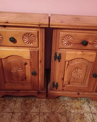 armadietti rustici in legno