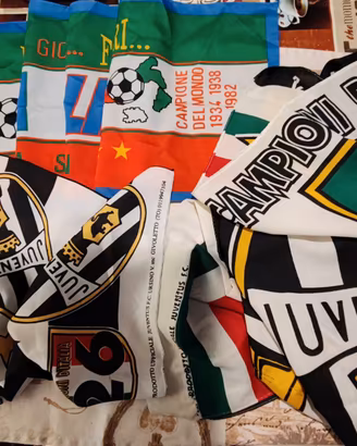 Oggetti calcio Juventus/Milan/Italia/Panini Leggi