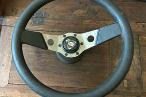 Volante Lancia HF originale Ferrero mozzo clacson