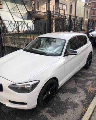 BMW Serie 1 (F20) -116i - 5P - Benzina - Euro 5