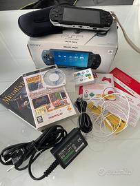 Sony psp-1004k VALUE PACK +3giochi/sigillo