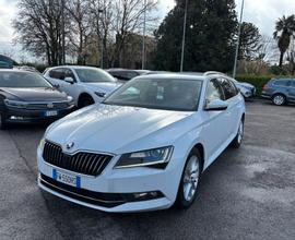 Skoda Superb 1.6 Diesel Cambio Automatico