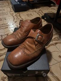 Scarpe eleganti da uomo in pelle