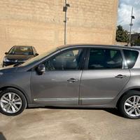 RENAULT SCENIC XMOD 1.5dCi 110CV-Settembre 2012
