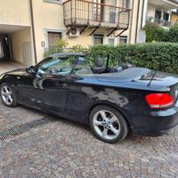 BMW 118d  CABRIO- Km 62970 - 2012