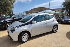 Toyota Aygo Toyota Aygo 1.0 72 cv xbusiness