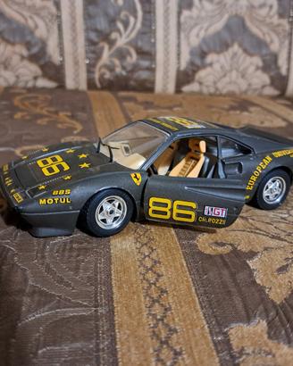 Modellino Ferrari GTO Burago