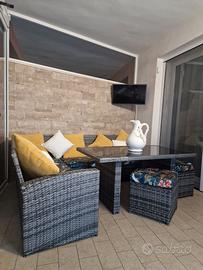 set divani esterno