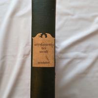 Libro Arredamento nei Secoli - Mondadori - Panoram