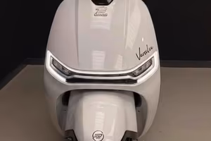 Scooter tipo vespa