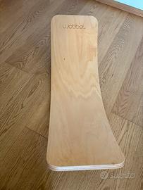 Balance board Wobbel legno e feltro