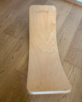 Balance board Wobbel legno e feltro