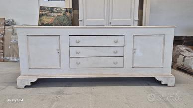 CREDENZA
