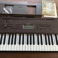 YAMAHA tastiera