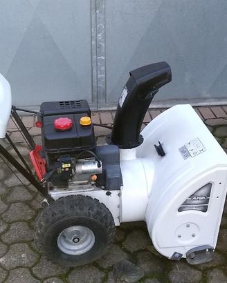 Spazzaneve Alpina con avviamento anche elettrico
