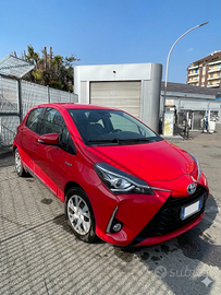 TOYOTA Yaris 1.5 Hybrid 5 porte Active