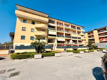 Quadrilocale di 100mq nei pressi del C.C Jambo