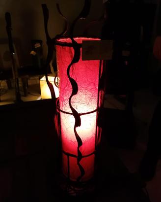 lampada rattan e tessuto 