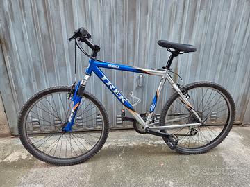 Mountain bike Trek 820 MTB ruote 26"