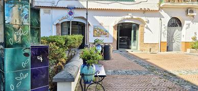 NEGOZIO A VIETRI SUL MARE