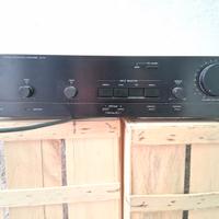 Amplificatore integrato Luxman