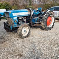 trattore ford 3000