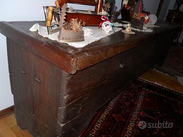 Cassapanca del  1800 lunga mt 2,30