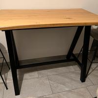 Tavolo bar con 4 sgabelli