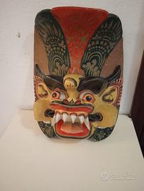 maschera vintage rangda intagliata a bali