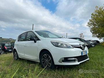 Scenic X-Mod Limited edition - 2016 - 128.000 km
