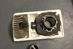 Blocco Testa Pistone e Cilindro Vespa 150 vbb vba