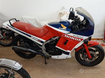 Honda VF 500 FII