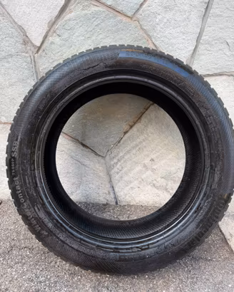 Gomme invernali 235/50 R19 V Continental-Runflat