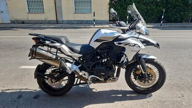 Benelli TRK 502 X Bianco