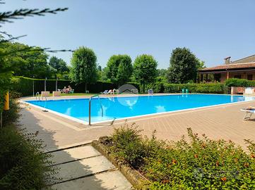 3 LOCALI A PESCHIERA DEL GARDA