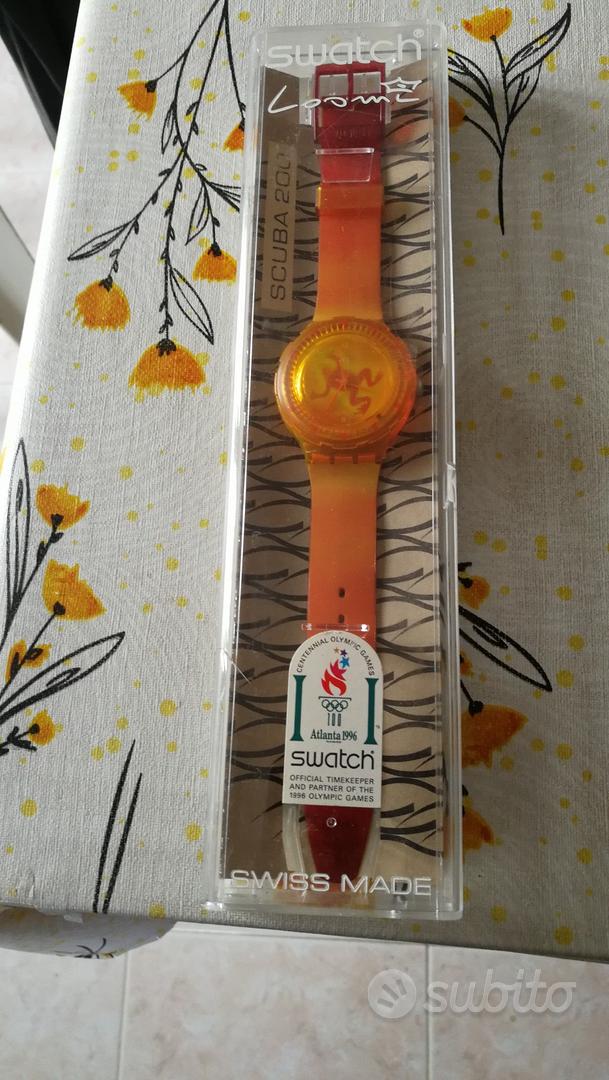 Swatch SCUBA 200 Loomi SDJ901 Rana Luminosa - Abbigliamento e 