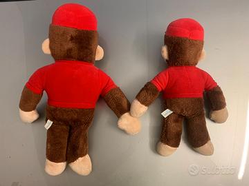 CURIOUS GEORGE, due Peluche della Serie TV