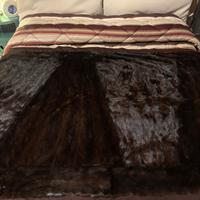 Coperta in vera pelliccia di VISONE